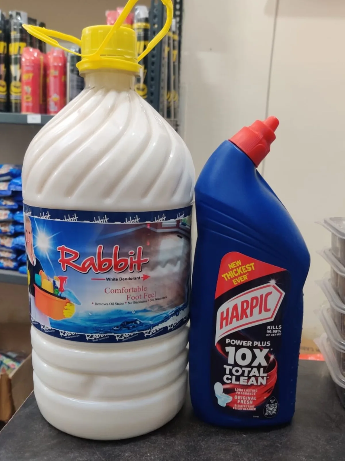 Harpic 1 litre + Rabbit Phenyl 5 litre