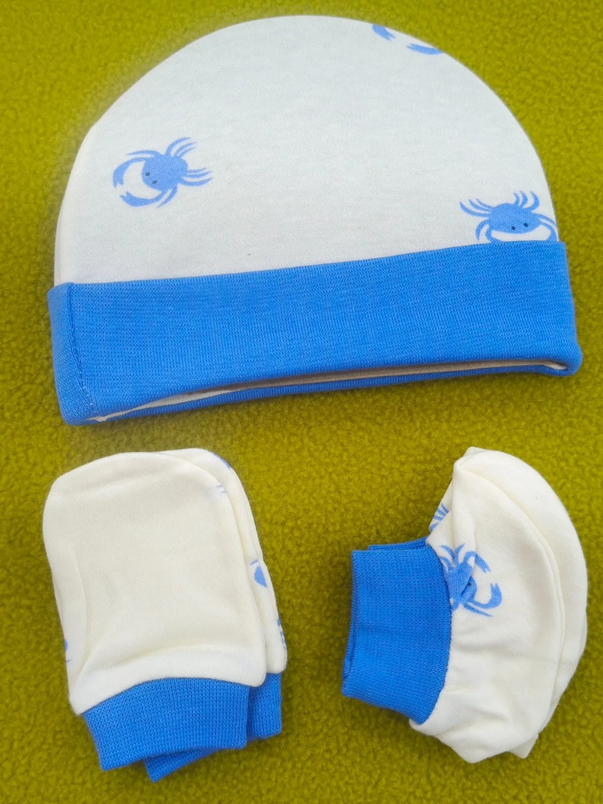 NEW BORN CAP SET