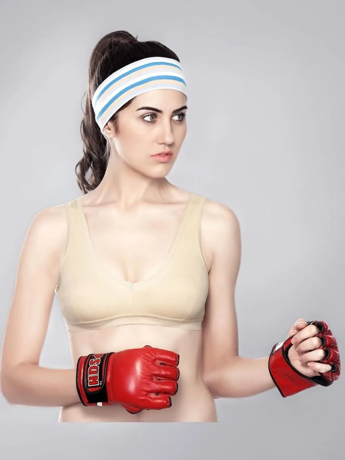 SPORTS BRA 38