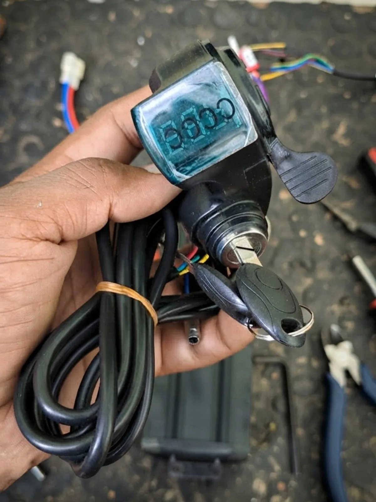 3 In 1 Thumb Throttle